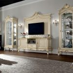 Backdrop TV Mewah Ukir Jati