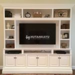 Backdrop TV Minimalis Modern