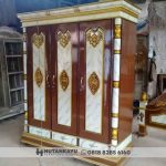 Lemari Pakaian Jati Ukir 3 Pintu