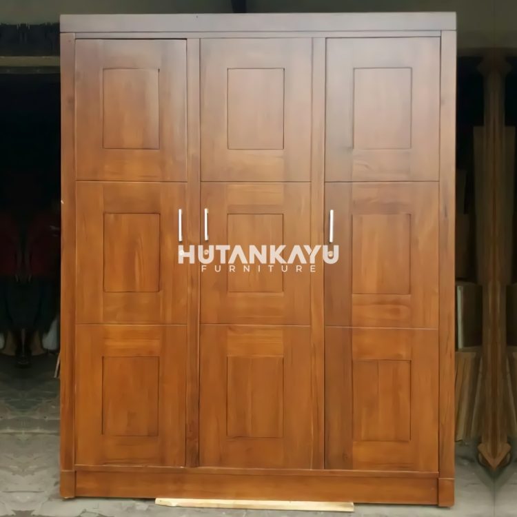 Lemari Pakaian Minimalis Jati 3 Pintu Tarik Hutankayu Furniture Mebel Jati Jepara 01