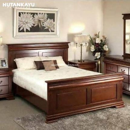 Tempat Tidur Dipan Klasik Jati Hutankayu Furniture Mebel Jati Jepara 01