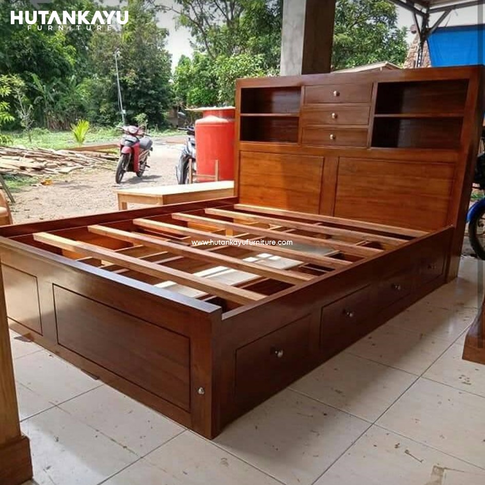 Tempat Tidur Dipan Minimalis Laci Rak Headboard Hutankayu Furniture Mebel Jati Jepara 01