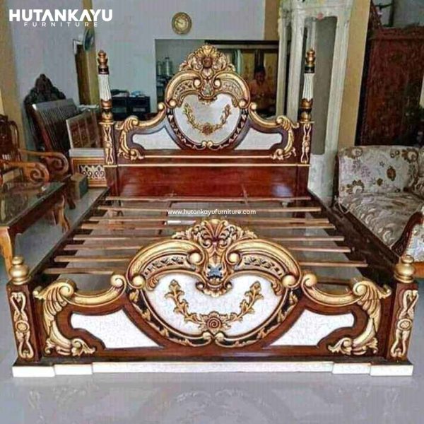 Tempat Tidur Dipan Ukir Full Hutankayu Furniture Mebel Jati Jepara 01