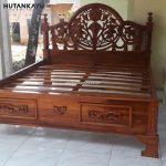 Tempat Tidur Dipan Ukir Headboard Hutankayu Furniture Mebel Jati Jepara 01