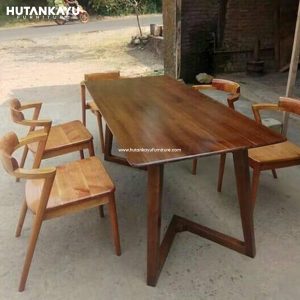 Meja Makan Cafe Kursi 5 Segitiga Hutankayu Furniture Mebel Jati Jepara