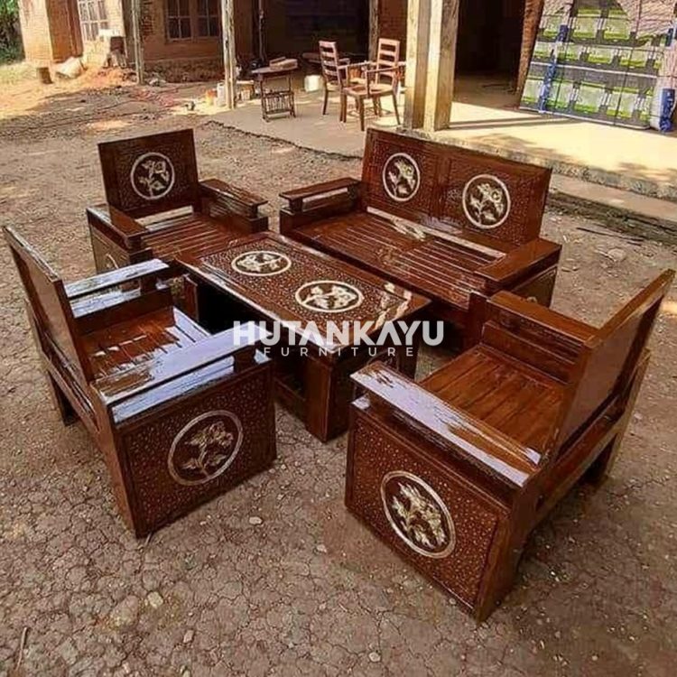 Kursi Tamu Ukir Daryata Hutankayu Furniture Mebel Jati Jepara
