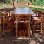Meja Bar Trembesi Invictus Hutankayu Furniture Mebel Jati Jepara 01