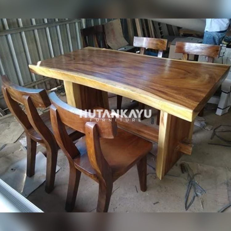 Meja Makan Trembesi Hillos Hutankayu Furniture Mebel Jati Jepara 01