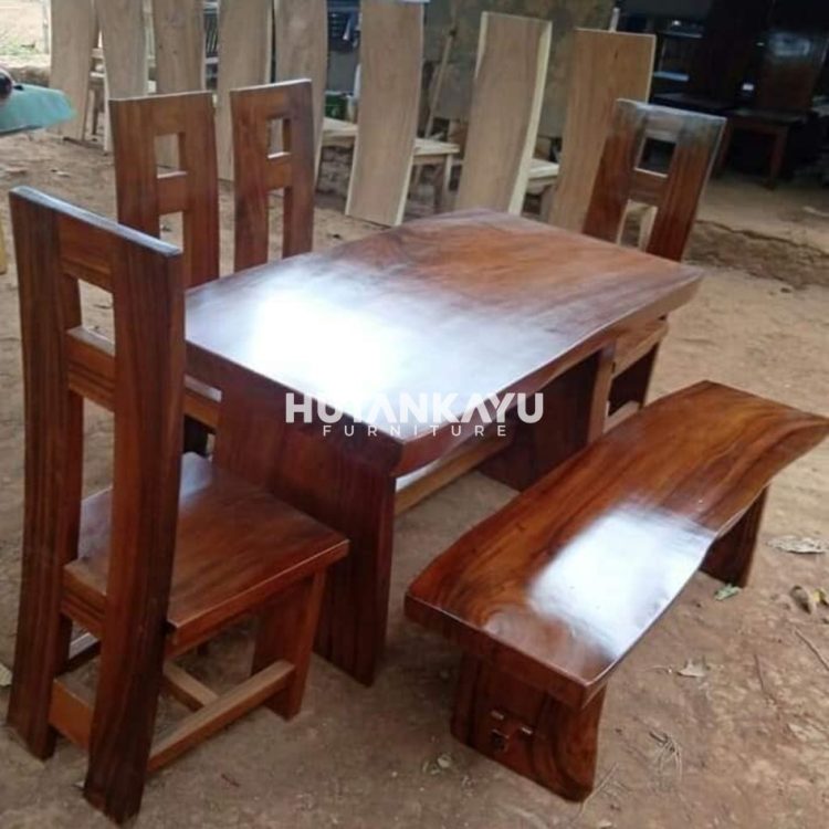 Meja Makan Trembesi Mithras Hutankayu Furniture Mebel Jati Jepara 01